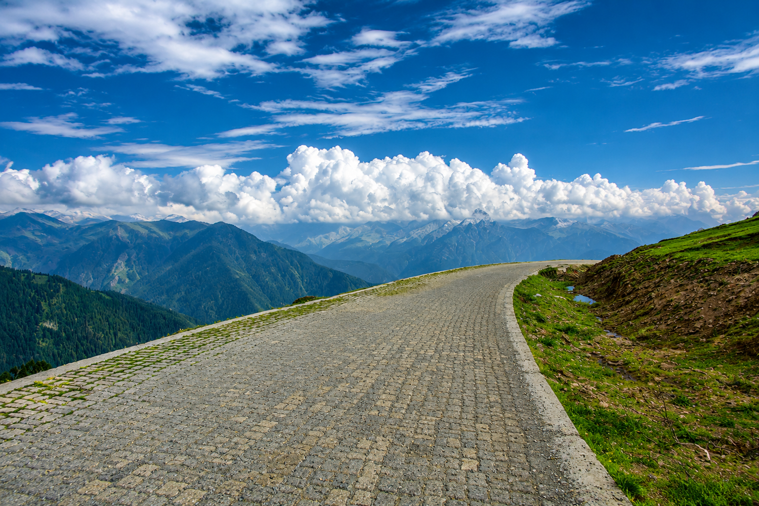 Day 4 — Razdan Pass